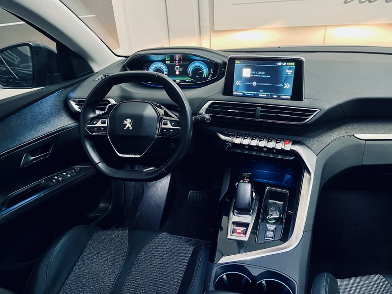 Peugeot 3008 2020, foto 19