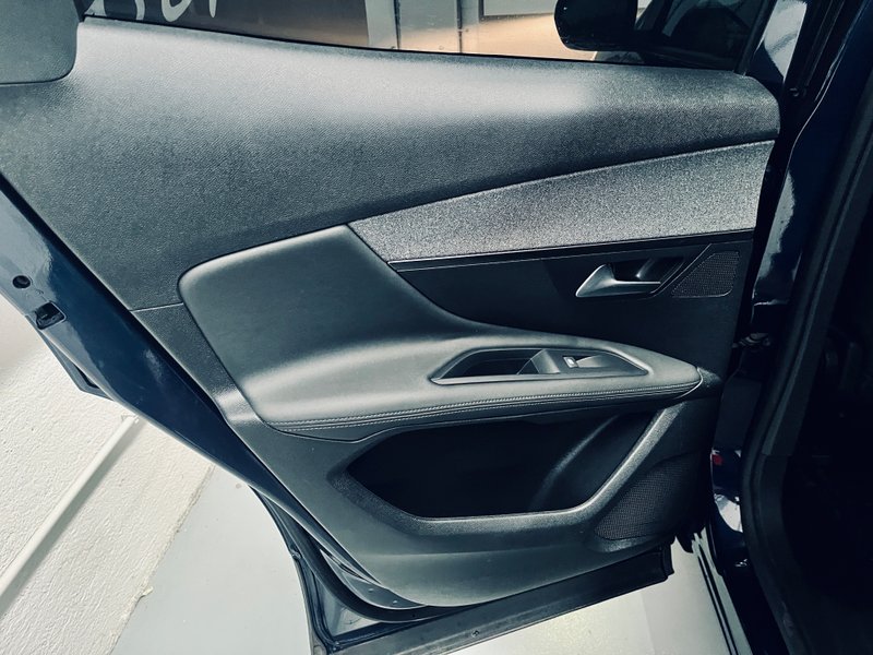 Peugeot 3008 2020, foto 11