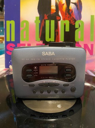 Reproductor de Casete y Radio Portátil SABA RP 44
