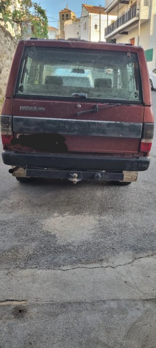 Nissan Patrol 1989