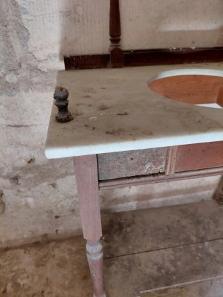 Mueble lavabo antiguo madera y mármol
