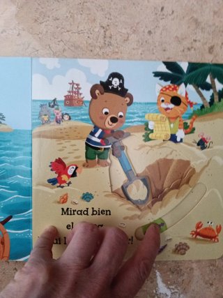 Libro de aventuras de piratas