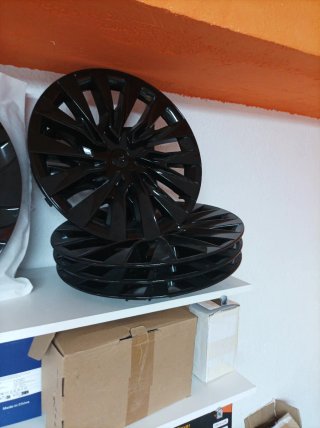 Tapacubos negros para coche