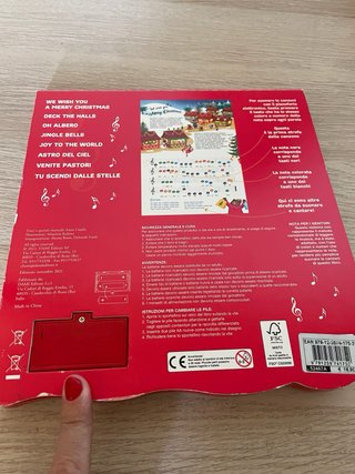 Il libro pianoforte di Natale. Con 8 famose can...