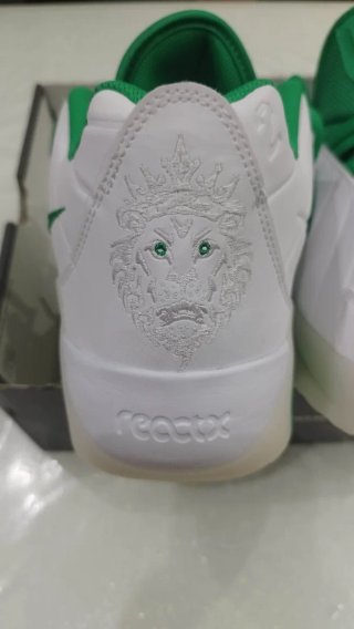 Scarpe da basket uomo bianche e verdi