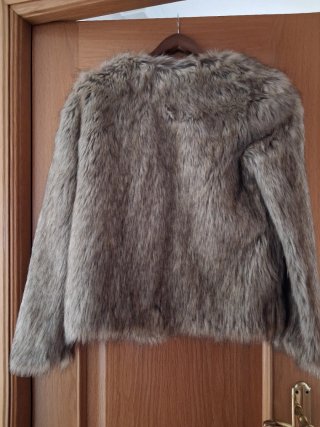 Chaqueta pelo Bershka Talla M