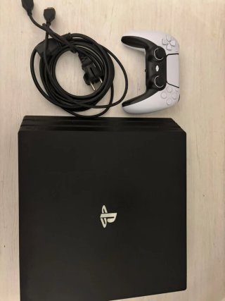 PS4 Pro (PlayStation 4 Pro) Negra