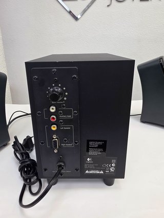 Periféricos Altavoces + Subwofer Logitech Z323