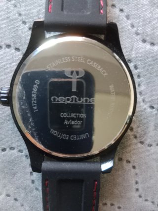 Reloj Neptune Hombre Negro y Rojo