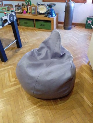 Puf de cuero