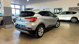Renault CAPTUR Intens ETECH hibrido enchufable 160cv (2021)