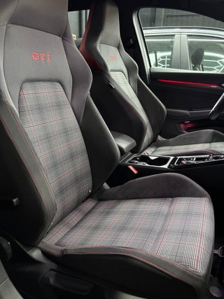 Volkswagen Golf GTI 2.0 TSI 180kW (245CV) DSG