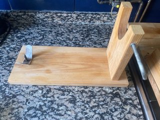 Jamonero de madera
