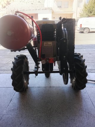 Compresor gasolina autopropulsado Carro