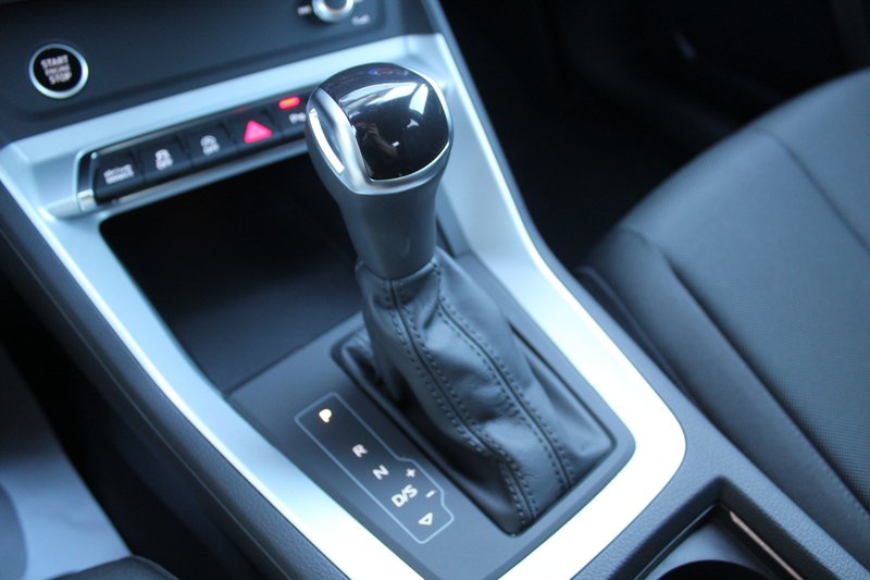 Audi Q3 Advanced 35 TDI 2022, foto 18