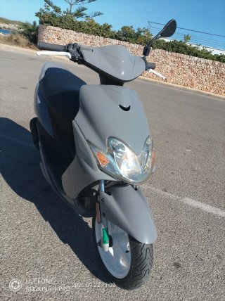 Yamaha Jog R