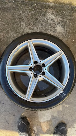 Llantas Mercedes AMG