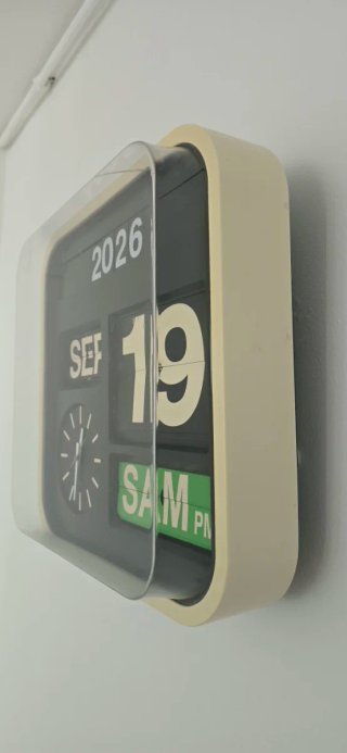 Reloj Flip Habitat Colección