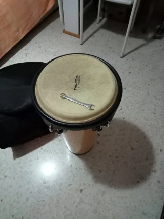 2 Tamboras Dominicanas
