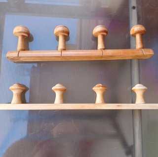 Lote 2 Percheros Madera