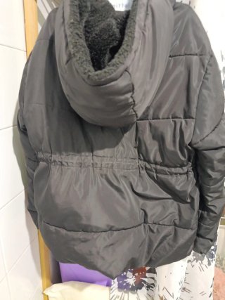 Chaqueta abrigo T10 capucha pelo