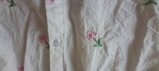 Camisa niña flores bordadas