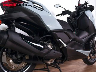 YAMAHA X-MAX 300 TECH MAX