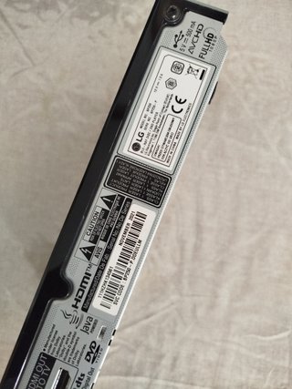 Reproductor DVD y Blue Rey LG BP250 HDMI+USB