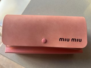Gafas de sol Miu Miu ovaladas tortuga