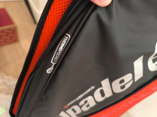 Borsa Bullpadel nera e arancione per 2 racchette