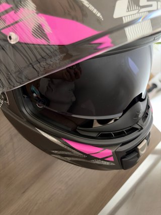 Casco Moto Integral LS2 Negro y Rosa