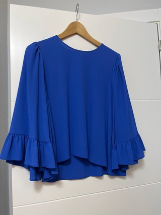 Blusa fiesta volantes manga acampanada