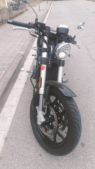 Moto Leonart Pilder 125 Custom Negra
