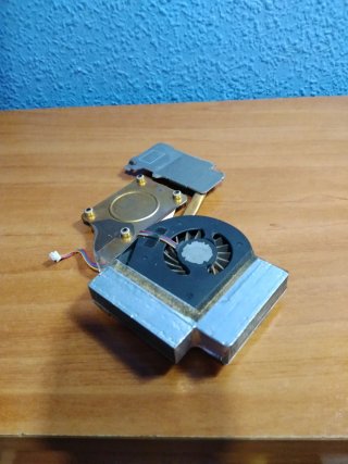 Ventilador y disipador Lenovo portátil