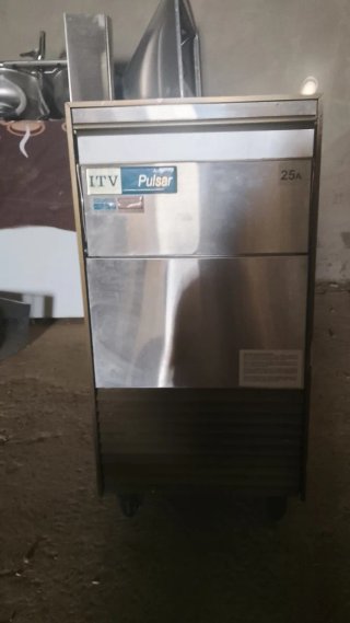 Máquina de Hielo ITV Pulsar 25A