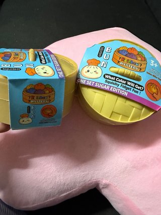 2 scatole Squish Dumpling mystery
