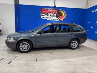 Volvo V40 2.0 T