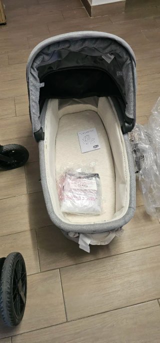 Chicco Bellagio 2 piezas muy nuevo