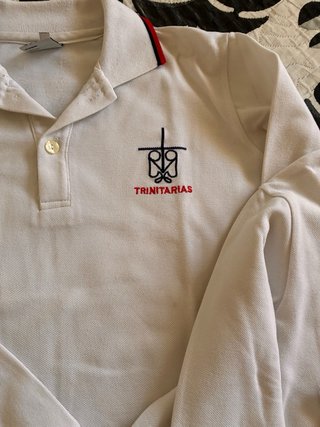 polos colegio Trinitarias manga larga