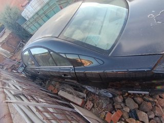 Toyota Avensis 2004 177cv PARA PIEZAS