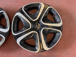 Tapacubos Citroën 16 4 unidades