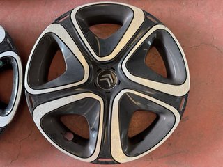 Tapacubos Citroën 16 4 unidades