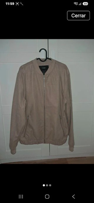 Cazadora ante Pull&Bear beige
