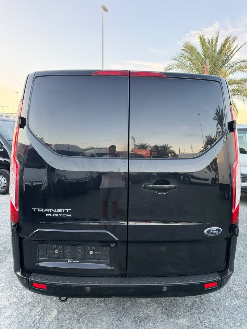 Ford Transit Custom 2015, foto 5