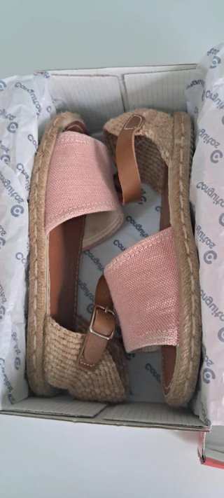 Sandalias niña Conguitos rosa y marrón