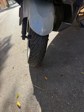 Honda Forza 350 2024 Maxi-Scooter Reestreno