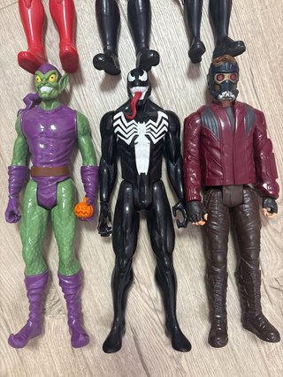 Muñecos Marvel: Iron Man, Batman, Venom