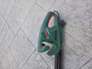 Cortasetos Bosch EasyHedgeCut 55