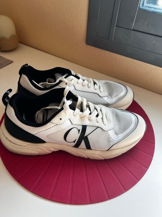 Zapatillas Calvin Klein CK Blancas y Negras