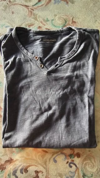 Camiseta Jack & Jones Gris Talla L